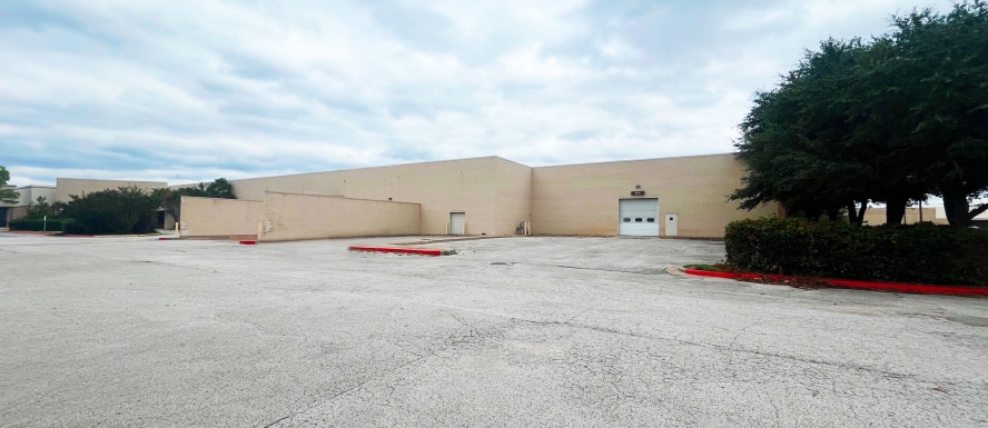 4800 Texoma Pky, Sherman, TX for lease - Building Photo - Image 2 of 4