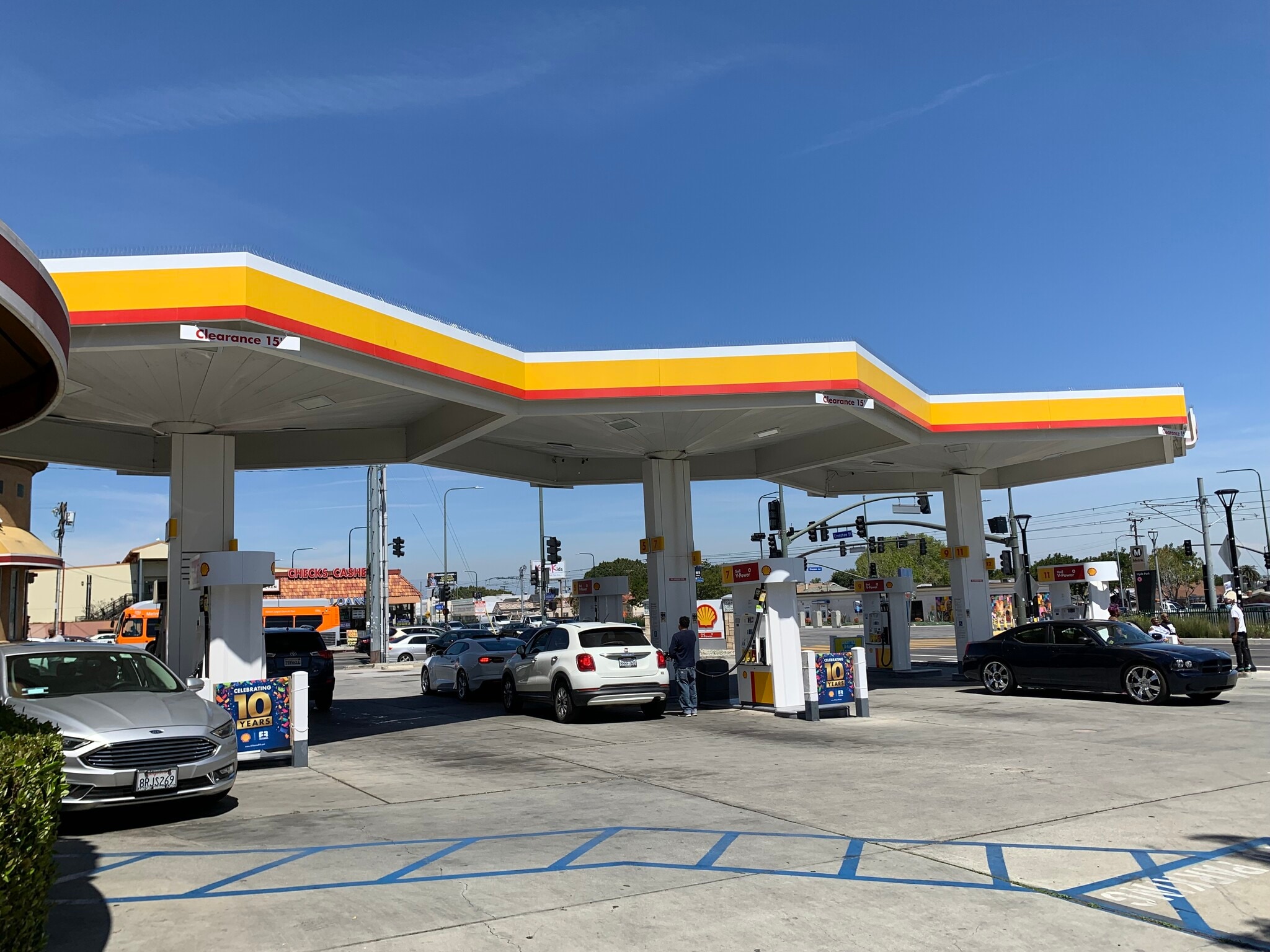 5805 Crenshaw Blvd, Los Angeles, CA 90043 Shell Gas Station, CStore