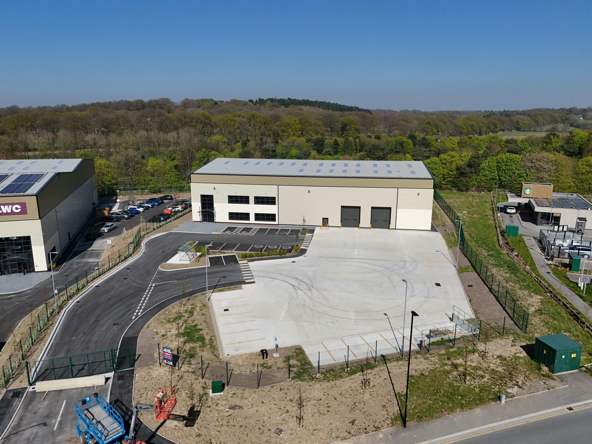 Knowsley Ln, Liverpool for lease Building Photo- Image 1 of 16