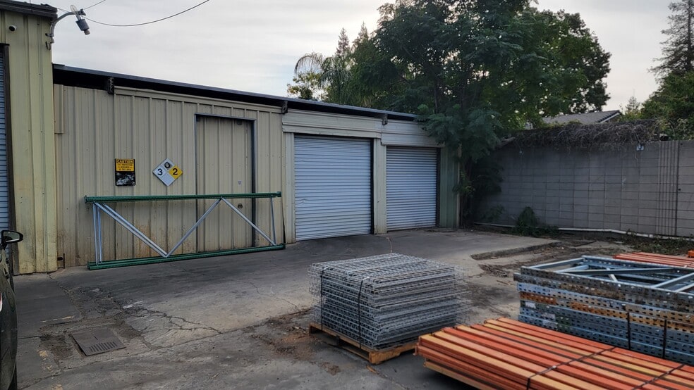 2612 Woodland Ave, Modesto, CA for lease - Building Photo - Image 2 of 11