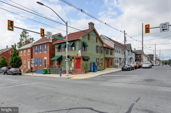 401 S Main St, Chambersburg, PA for sale Primary Photo- Image 1 of 17