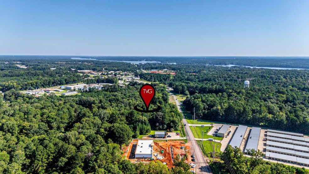 633 Old Phoenix NE rd, Eatonton, GA for sale - Building Photo - Image 2 of 8