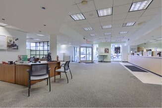 4 S Baltimore St, Dillsburg, PA for lease Interior Photo- Image 2 of 5