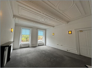 11 Park Circ, Glasgow for lease Interior Photo- Image 2 of 2