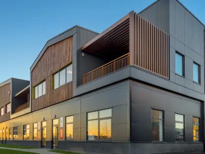 Industrial in Marines for sale - Building Photo - Image 3 of 9