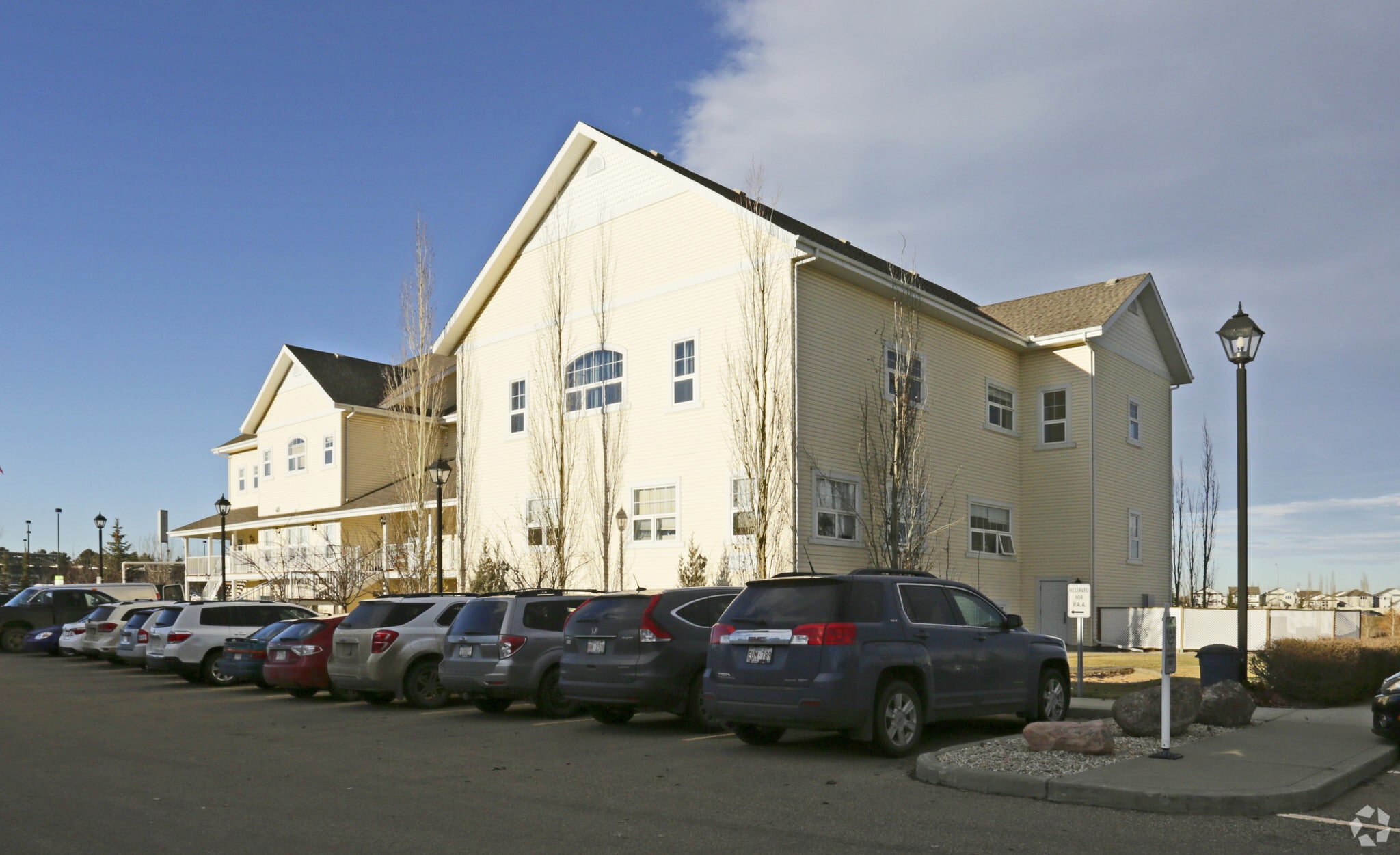 1207 91 St SW, Edmonton, AB for lease Primary Photo- Image 1 of 3