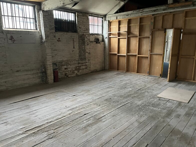 Back Ingrow St, Keighley for lease - Building Photo - Image 3 of 5