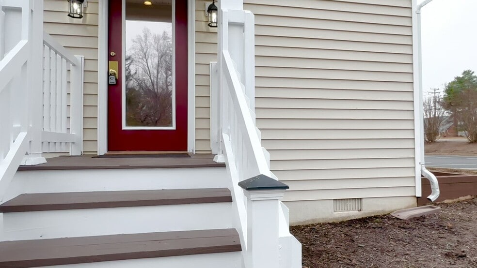 2820 Hydraulic Rd, Charlottesville, VA for lease - Commercial Listing Video - Image 2 of 45