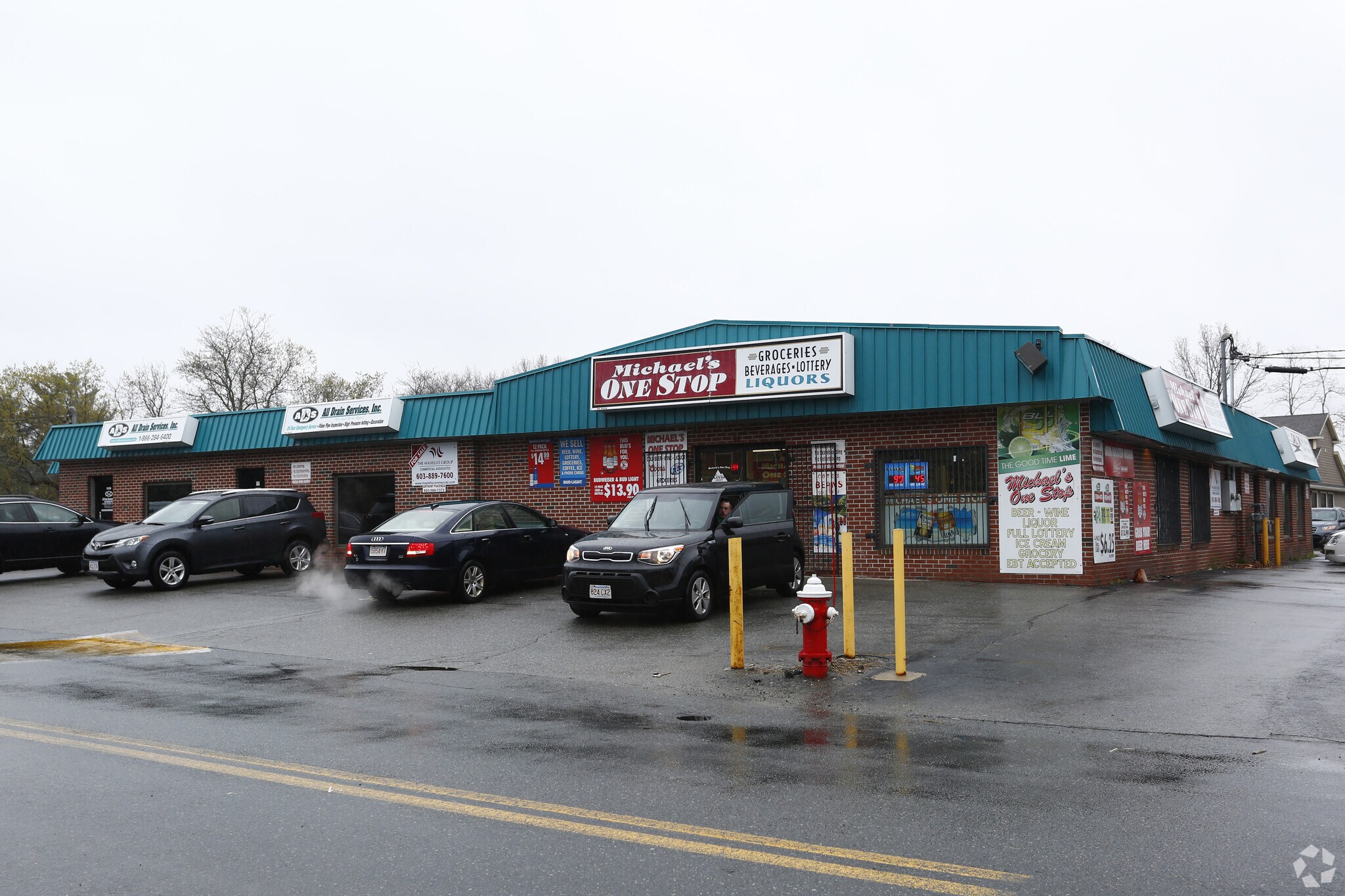 115-121 Hampson St, Dracut, MA for sale Primary Photo- Image 1 of 1