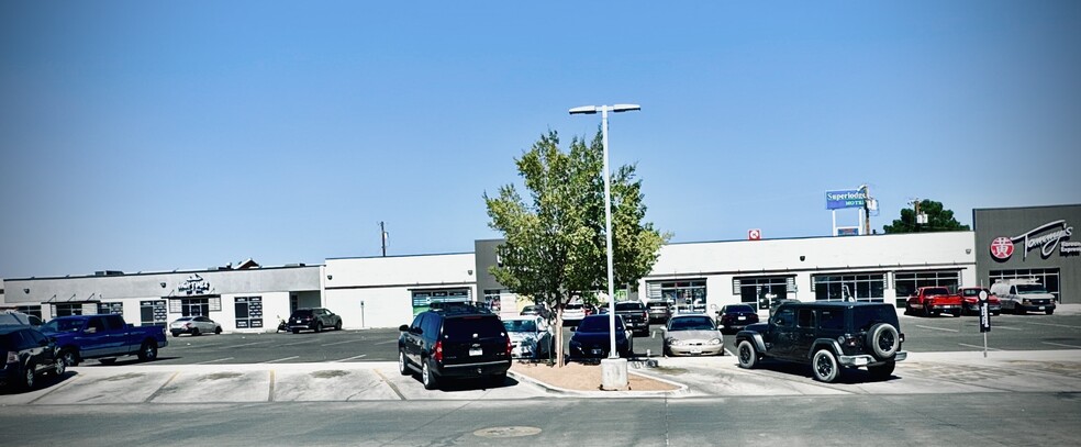 9477 Dyer St, El Paso, TX for lease - Building Photo - Image 2 of 6