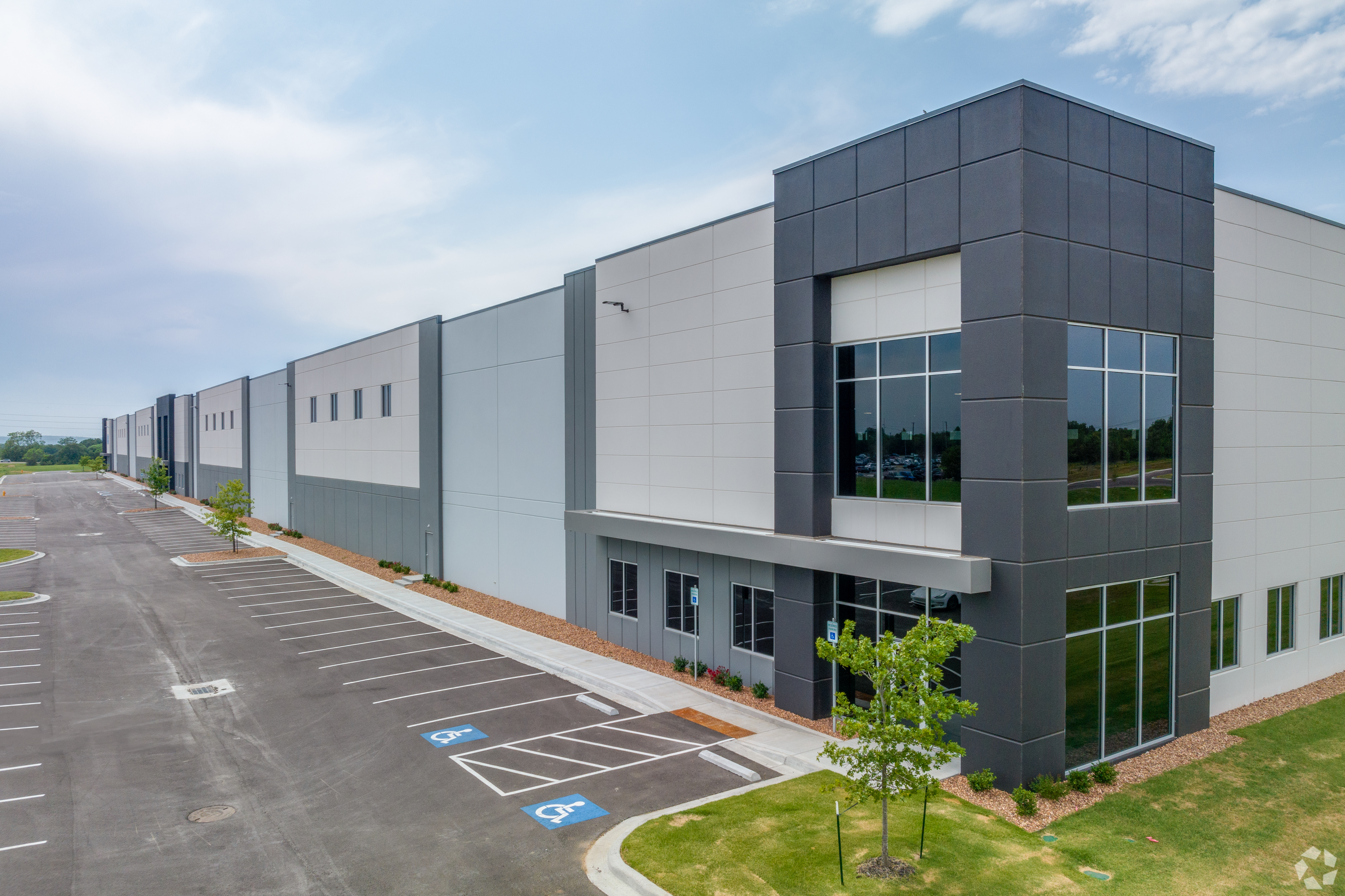 Owasso, OK Commercial Real Estate for Lease | LoopNet