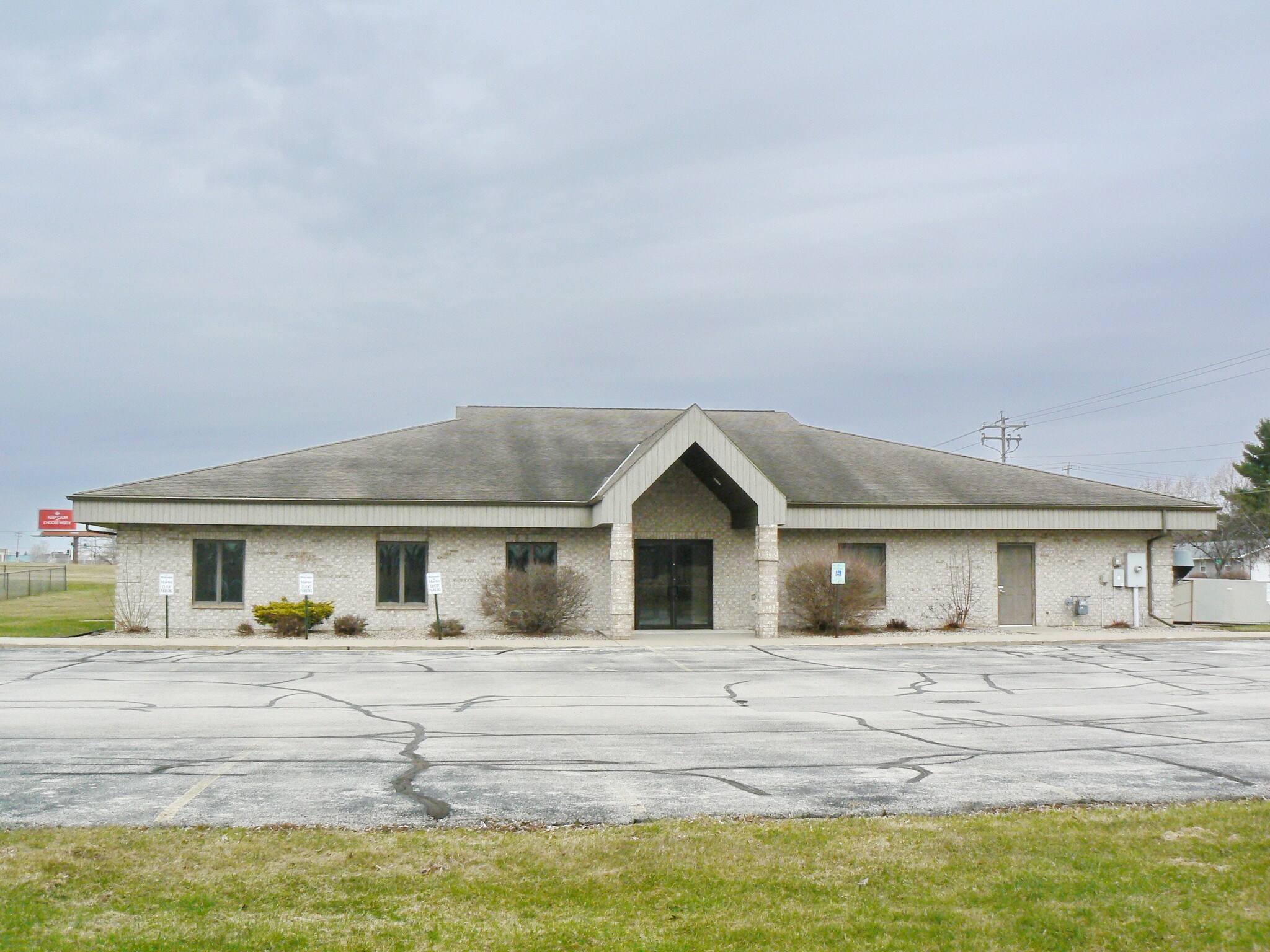 1445 North Rd, Green Bay, WI for sale Building Photo- Image 1 of 1