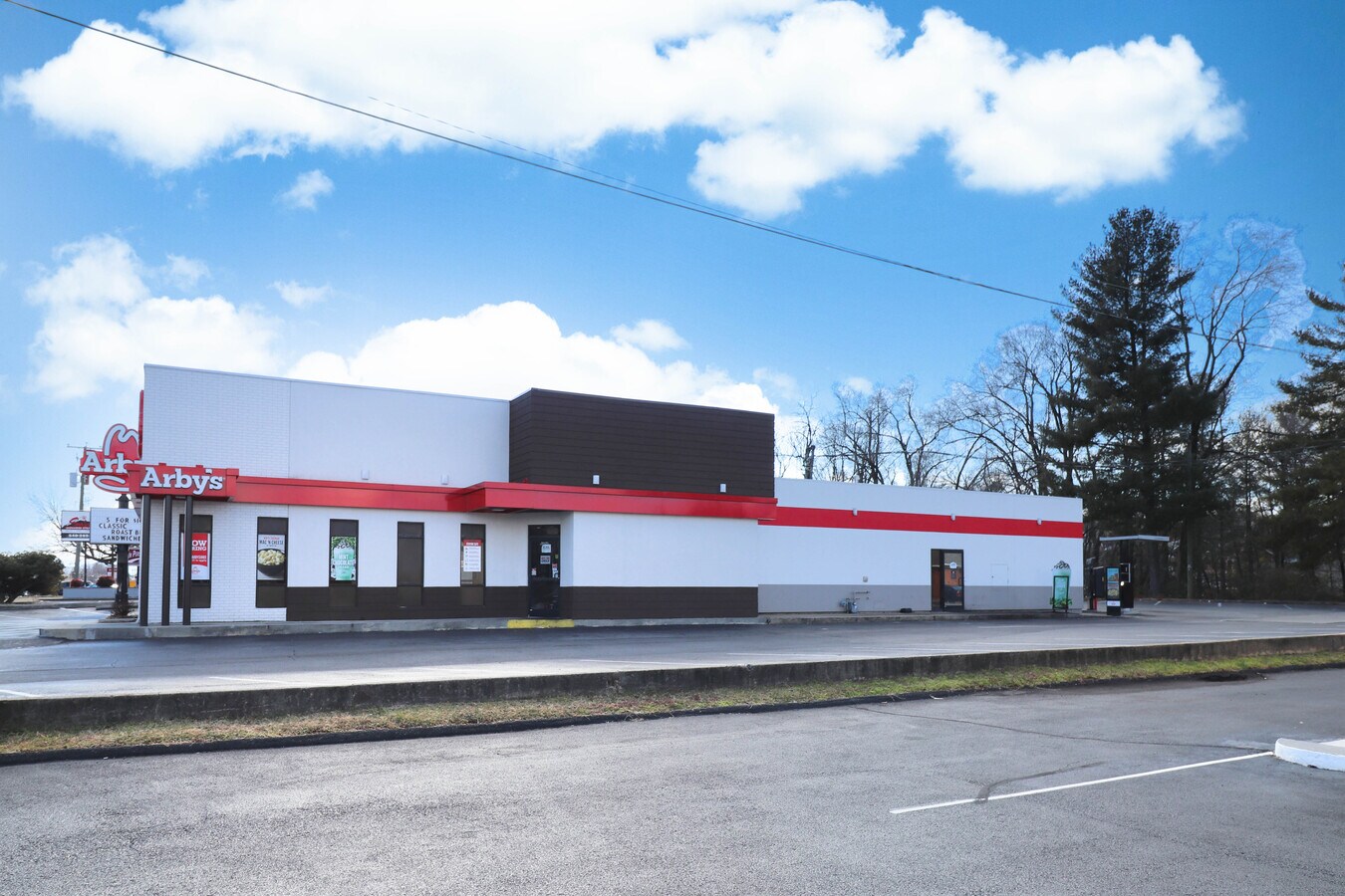 5442 Williamson Rd, Roanoke, VA 24012