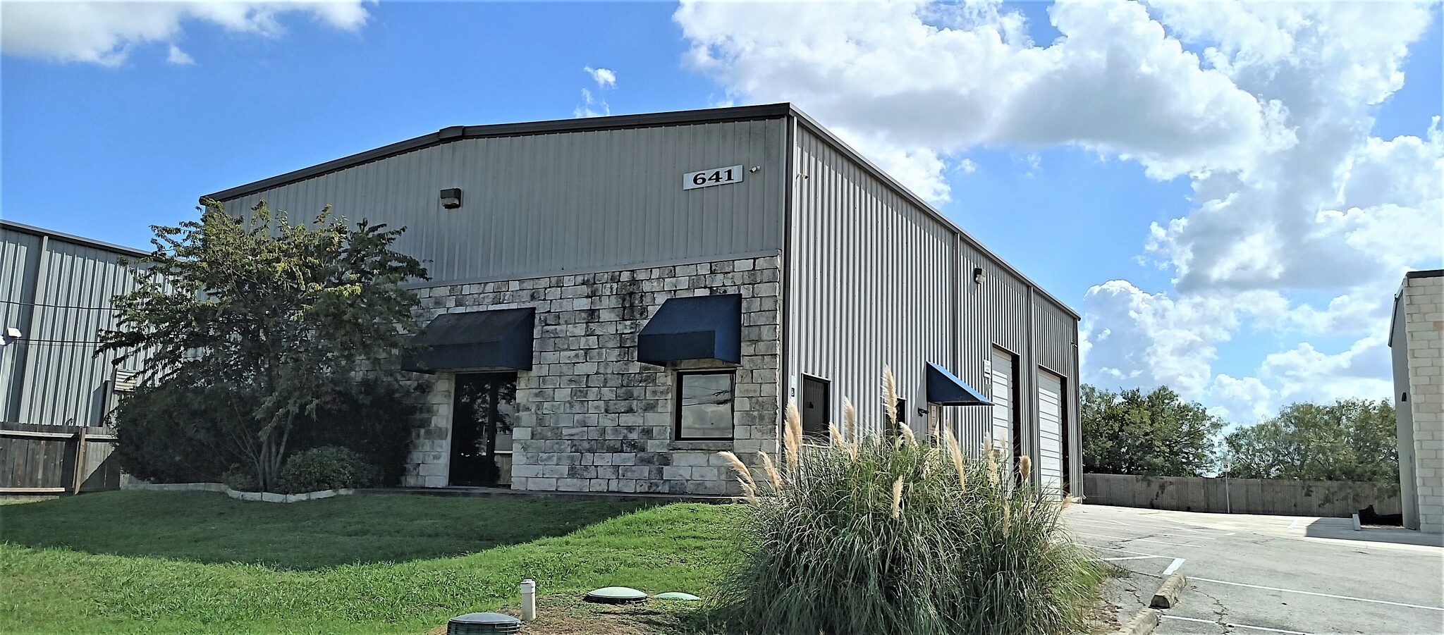 641 Commercial Dr, Buda, TX for sale Building Photo- Image 1 of 1