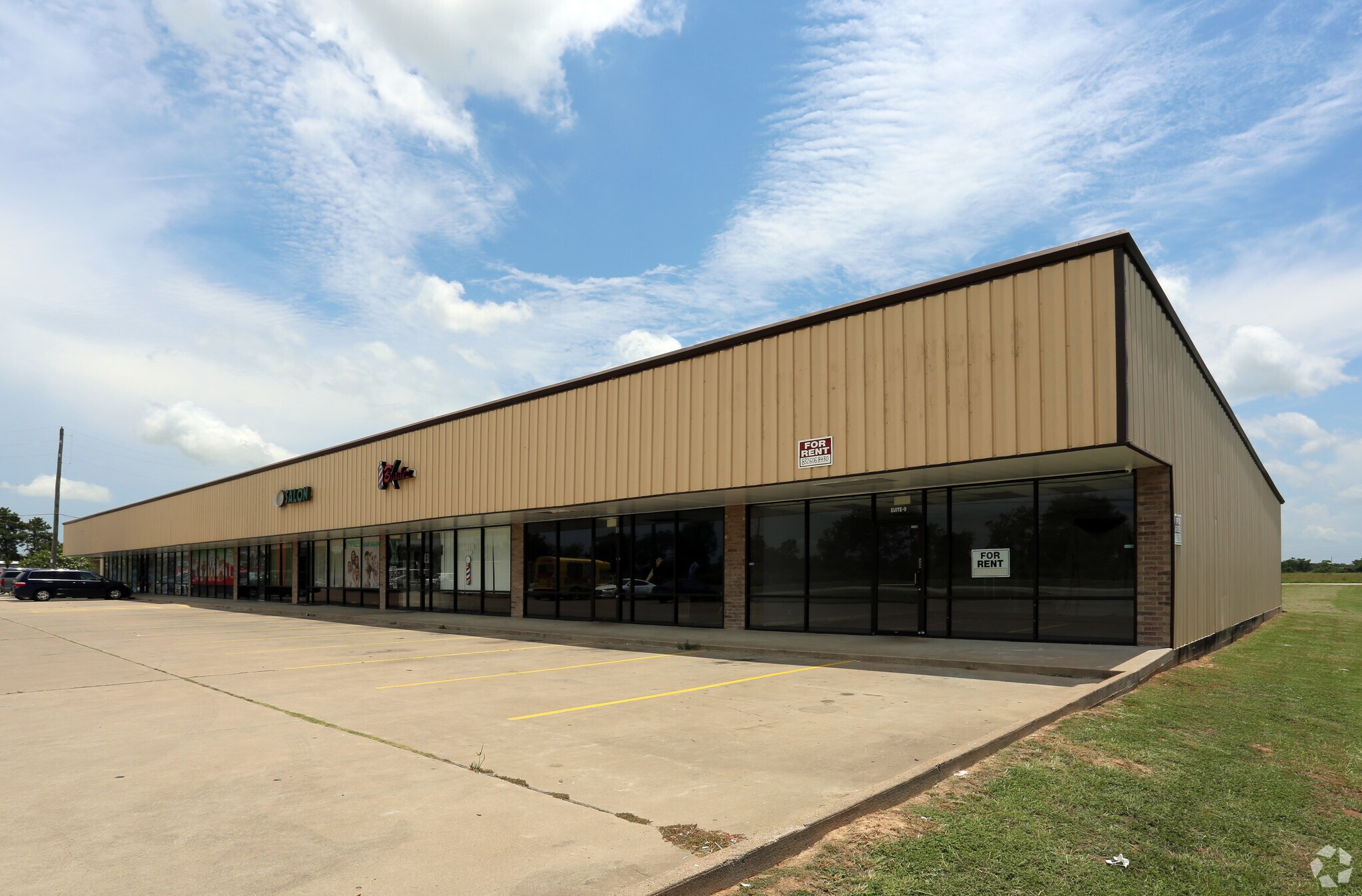 5001 Front St, Brookshire, TX for sale Primary Photo- Image 1 of 1