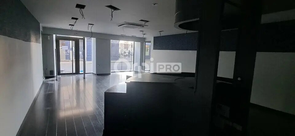 Office in Pau for lease - Interior Photo - Image 3 of 5