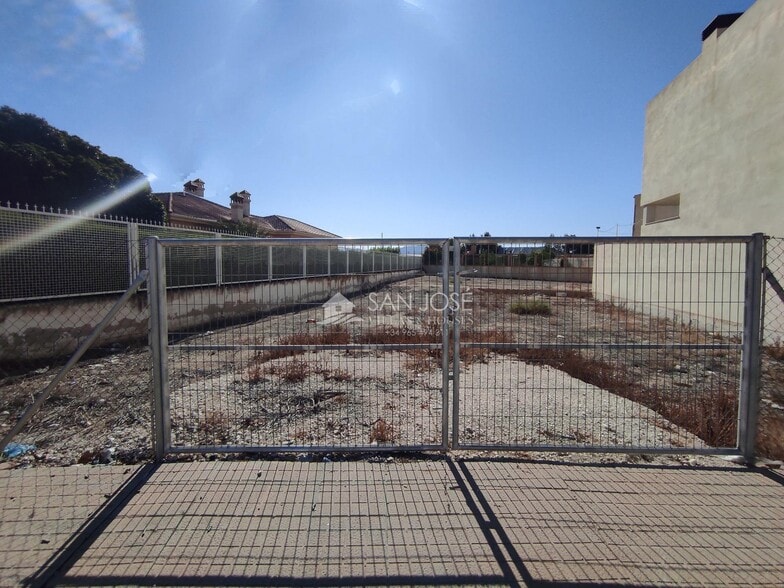 Land in Alicante, Alicante for sale - Building Photo - Image 1 of 2