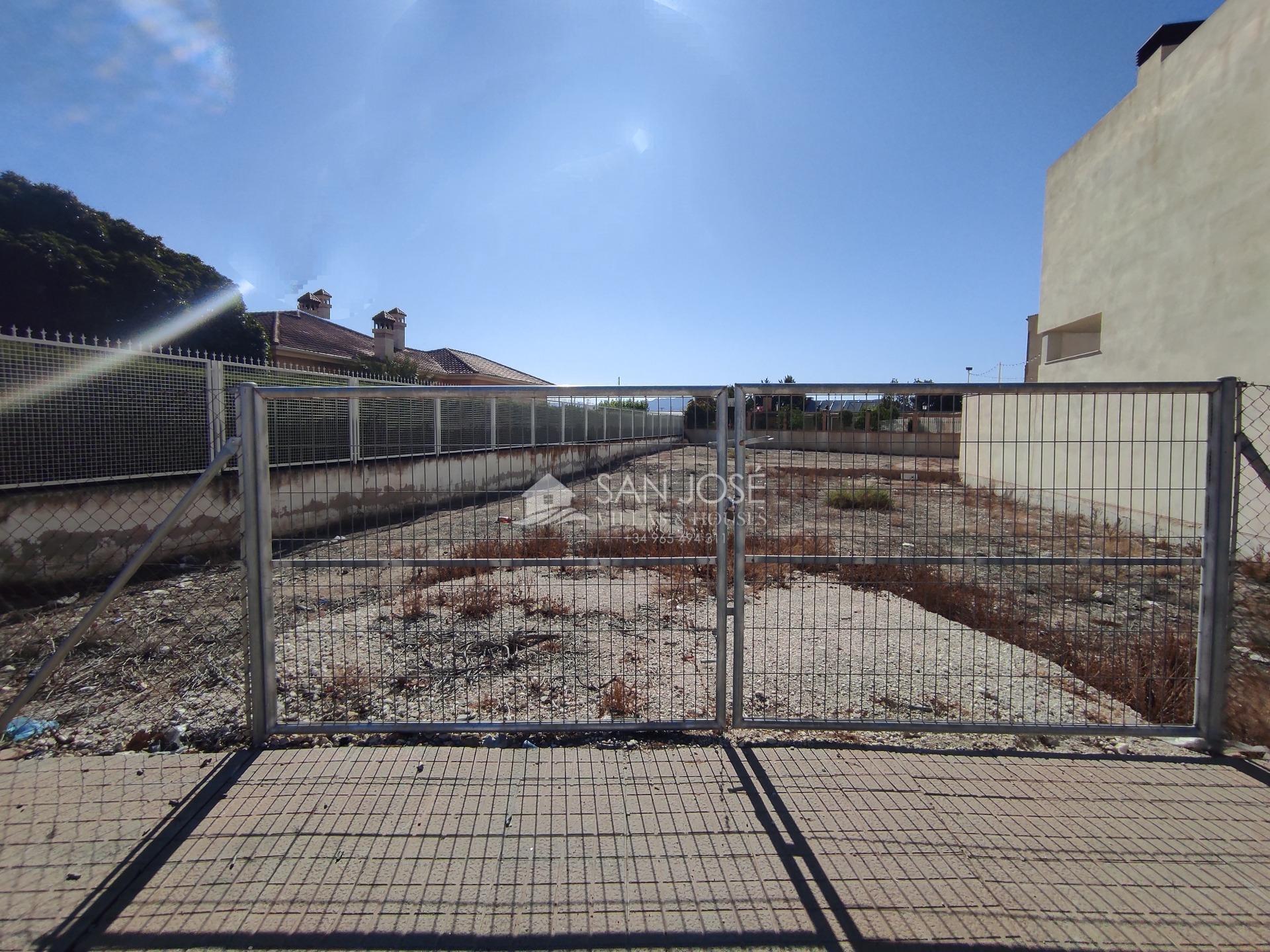 Land in Alicante, Alicante for sale Building Photo- Image 1 of 3