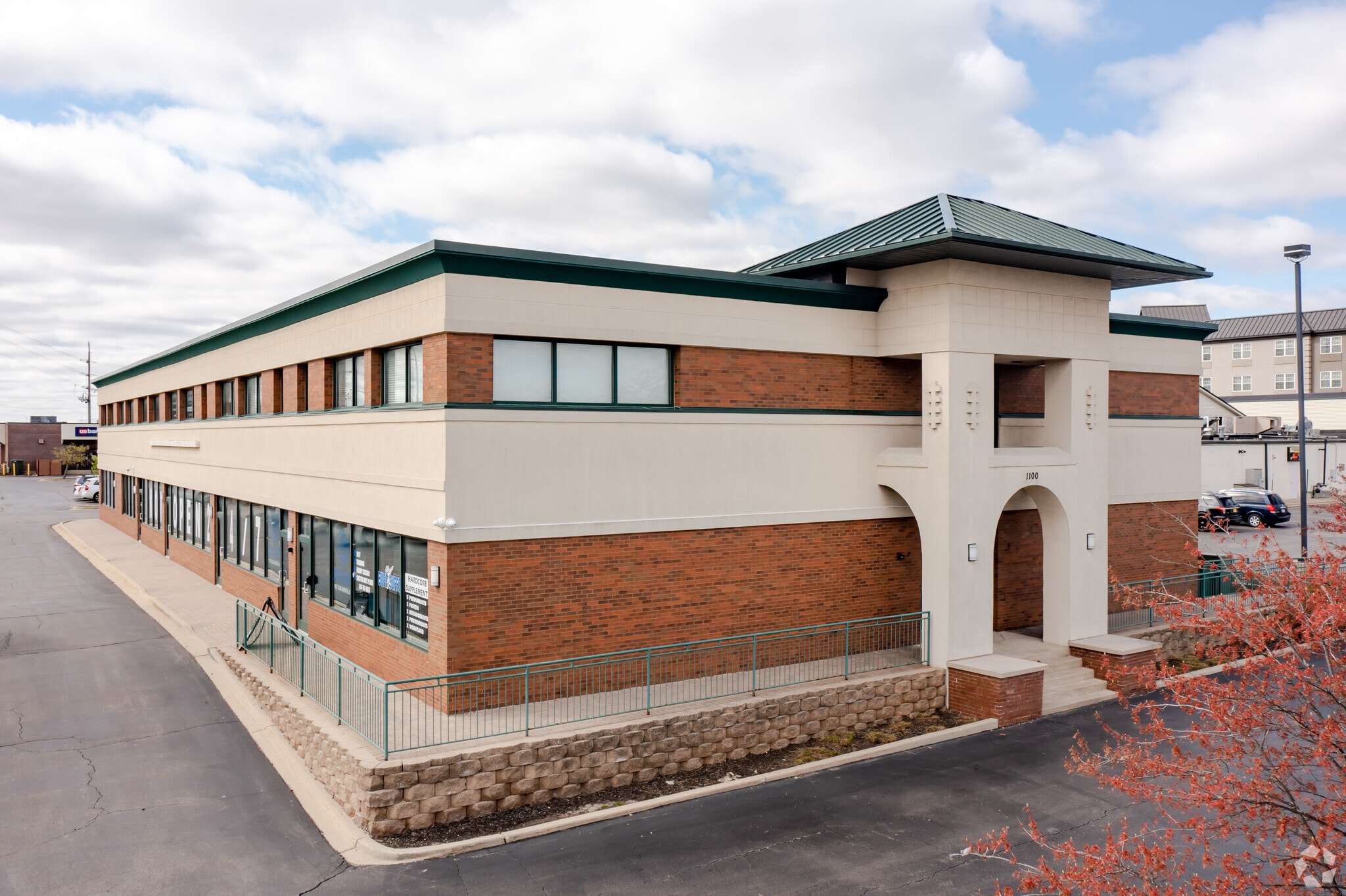 1100 Nerge Rd, Elk Grove Village, IL for lease Primary Photo- Image 1 of 6