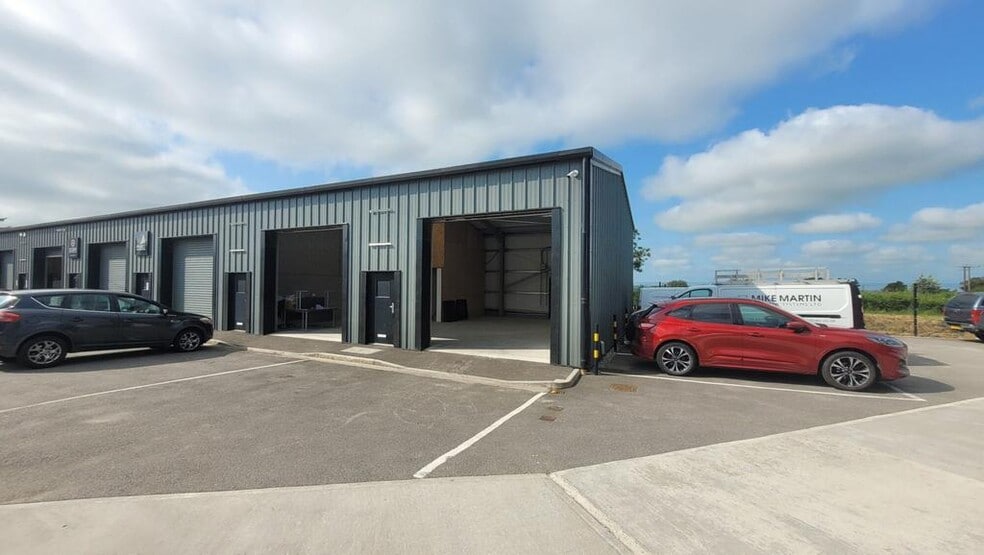 Newquay Rd, Indian Queens for lease - Building Photo - Image 3 of 20