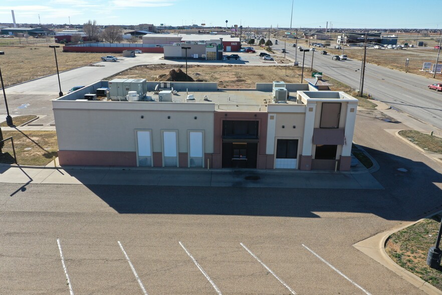 7601 82nd St, Lubbock, TX for lease - Building Photo - Image 3 of 31