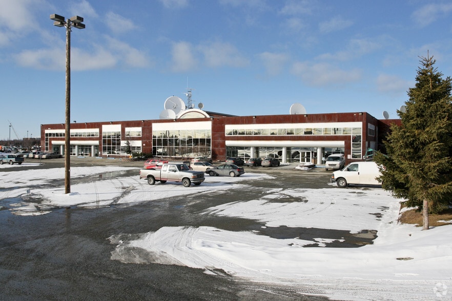 701 E Tudor Rd, Anchorage, AK for lease - Building Photo - Image 2 of 6