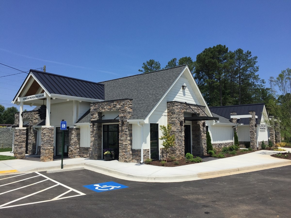 1595 SW Kennesaw Due West Rd, Kennesaw, GA 30152