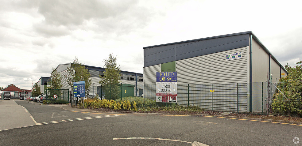 Tallow Way, Irlam for lease - Building Photo - Image 2 of 4