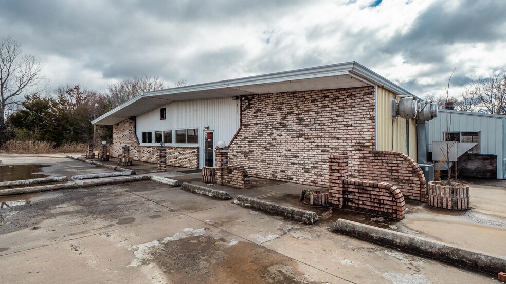 1250 Washington ave, Mcalester, OK for sale - Primary Photo - Image 1 of 30