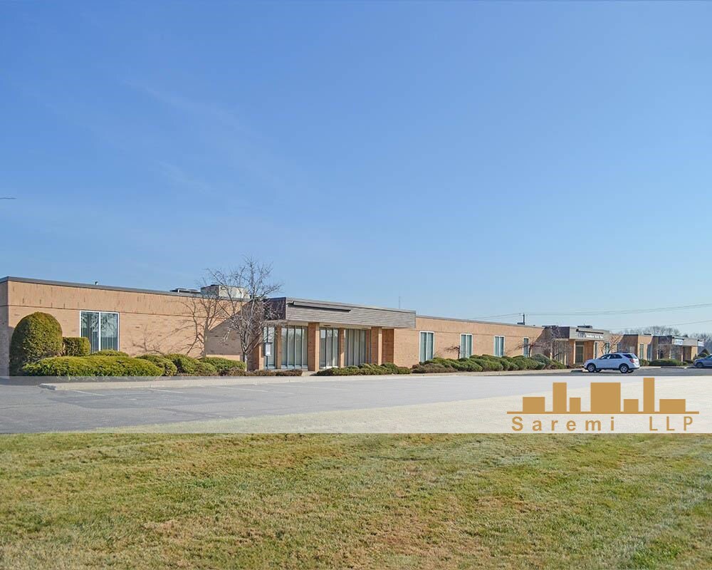 2071 Roosevelt Ave, Springfield, MA 01104