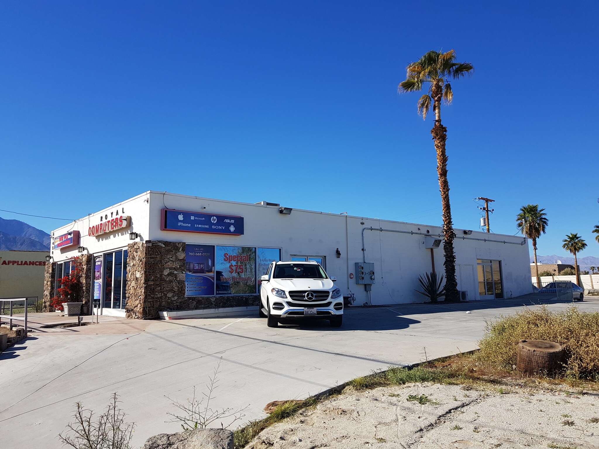 67450 Ramon Rd, Cathedral City, CA for sale Primary Photo- Image 1 of 1