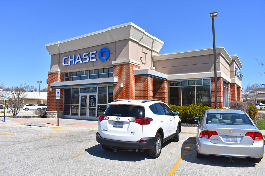 3250 Kirchoff Rd, Rolling Meadows, IL for lease - Primary Photo - Image 1 of 8
