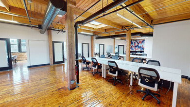 954 W Washington Blvd, Chicago, IL for lease Interior Photo- Image 2 of 5