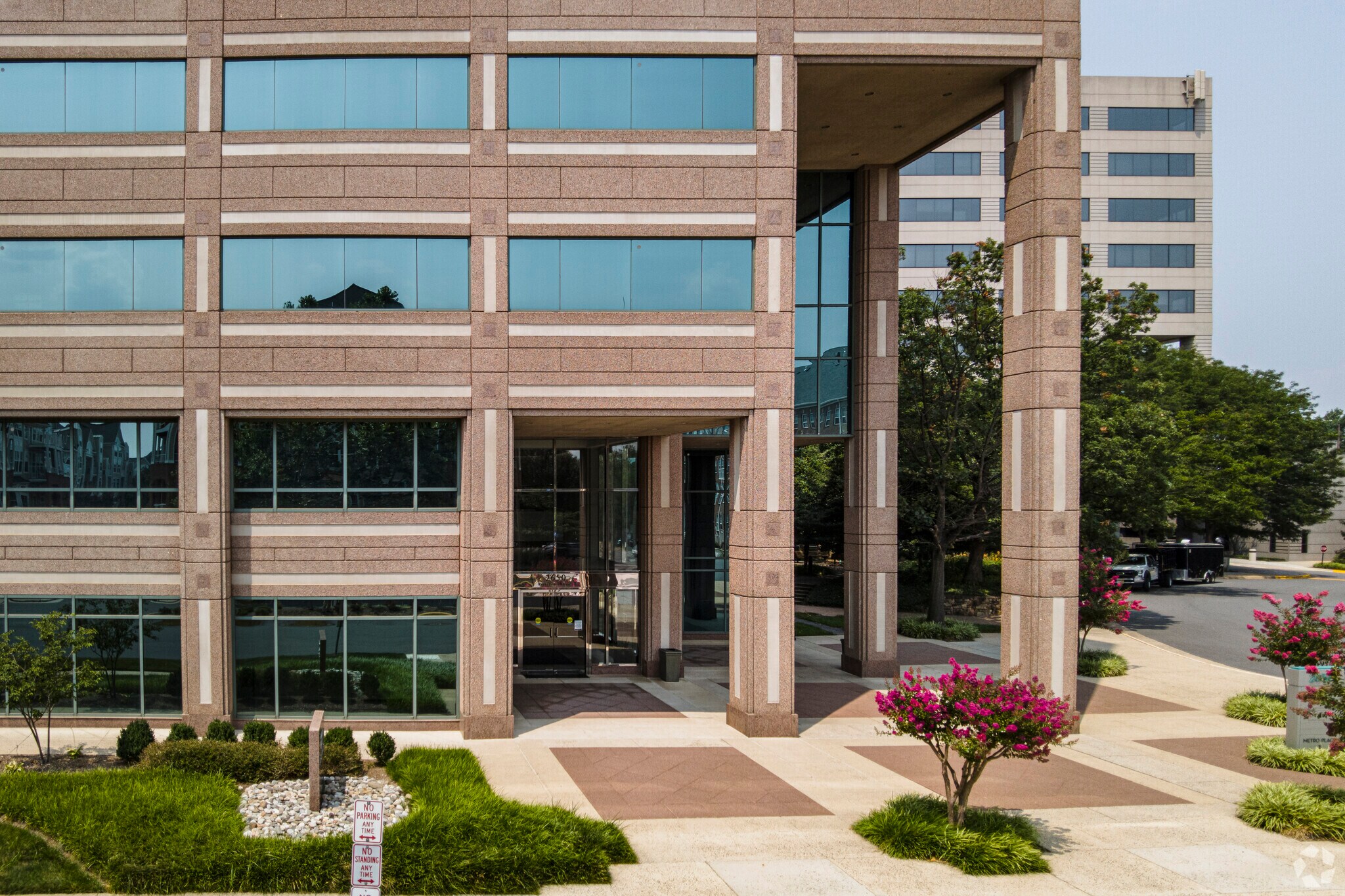 2650 Park Tower Dr, Merrifield, VA 22180 Office for Lease