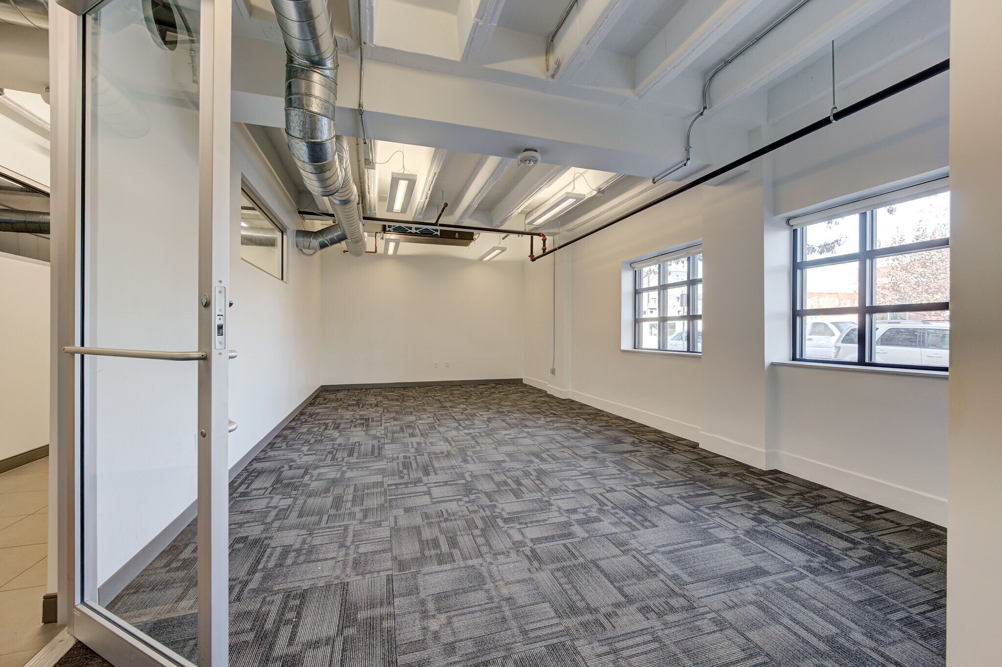 726 W Sheridan Ave, Oklahoma City, OK for lease Interior Photo- Image 1 of 10