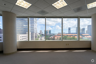 225 Water St, Jacksonville, FL for lease Interior Photo- Image 2 of 2