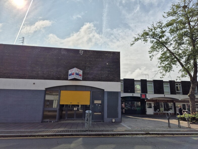 10 Market St, Wirral for lease - Building Photo - Image 1 of 4