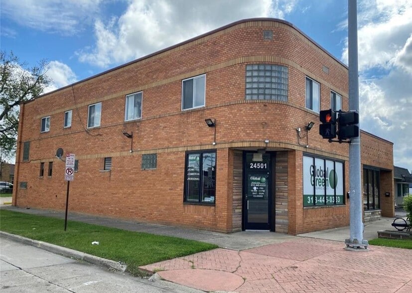 2450124503 W Warren St, Dearborn Heights, MI 48127