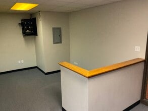 900 Ridge Rd, Munster, IN for lease Interior Photo- Image 1 of 13