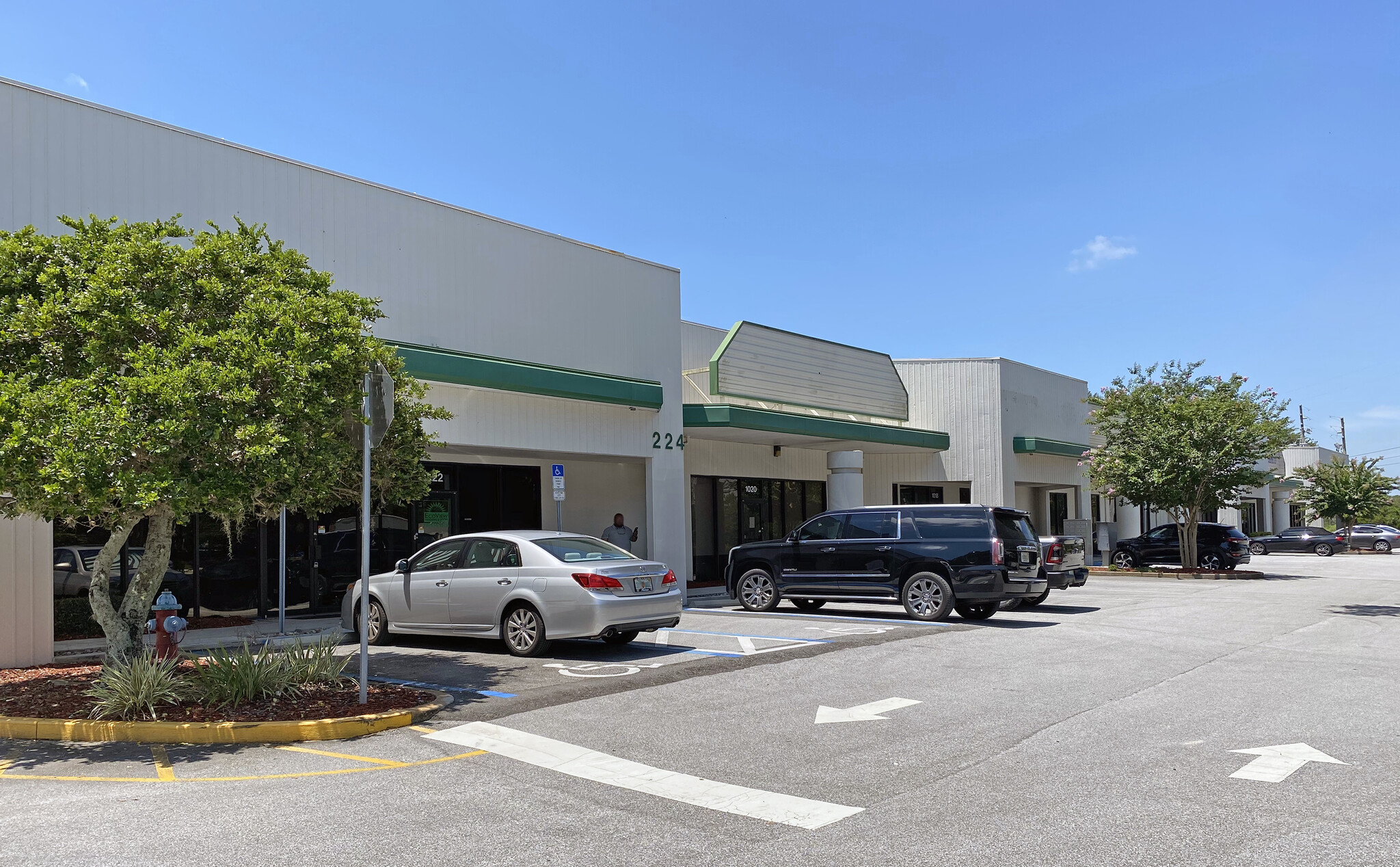 224 W Central Pky, Altamonte Springs, FL for lease Building Photo- Image 1 of 6