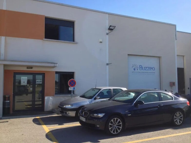 5 Avenue Lionel Terray, Meyzieu for lease - Building Photo - Image 2 of 4