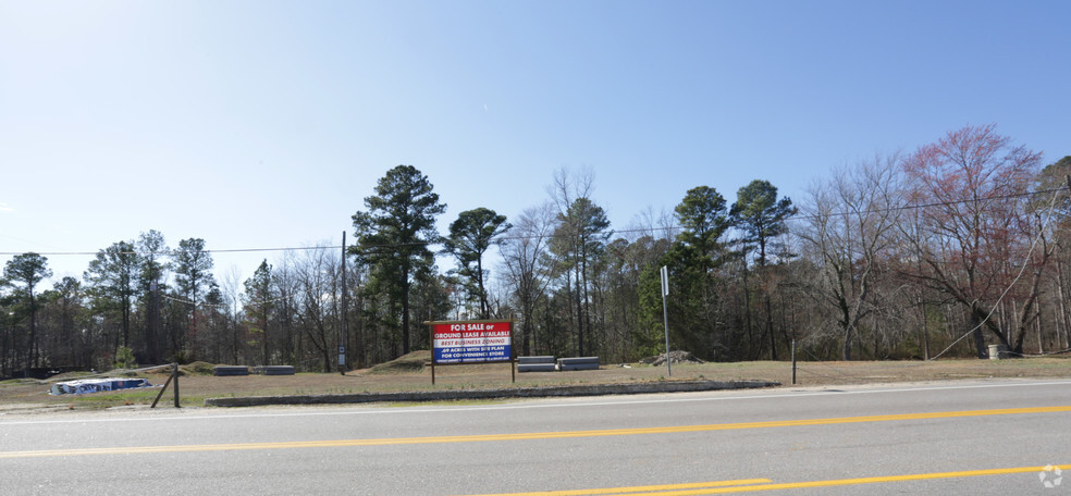 12204 S Crater Rd, Petersburg, VA for sale - Primary Photo - Image 1 of 1