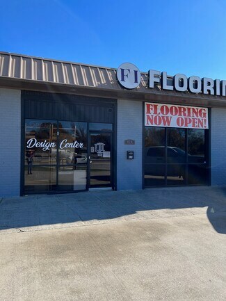 More details for 824-828 N Highway 377, Roanoke, TX - Retail for Lease