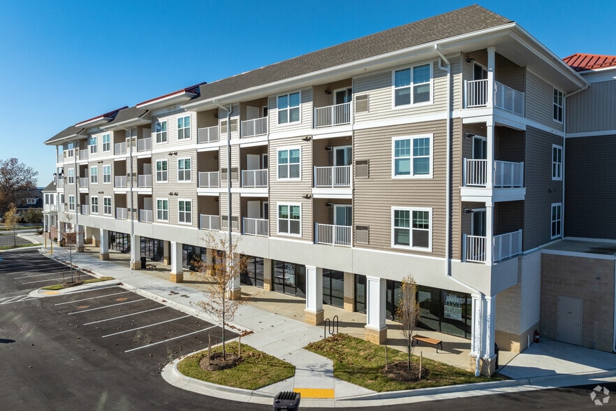 214 Pier 1 Rd, Stevensville, MD for sale - Building Photo - Image 3 of 45