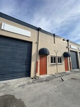 4834-4890 SW 75th Ave, Miami, FL for lease Building Photo- Image 2 of 13