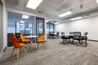 405 W Superior St, Chicago, IL for lease Interior Photo- Image 2 of 3