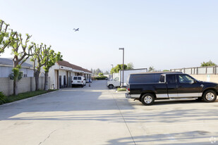 Grand Avenue Business Park - Warehouse