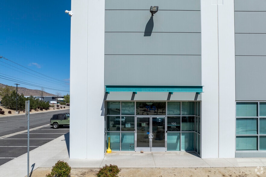 2555 USA Pky, Mccarran, NV for lease - Building Photo - Image 2 of 7