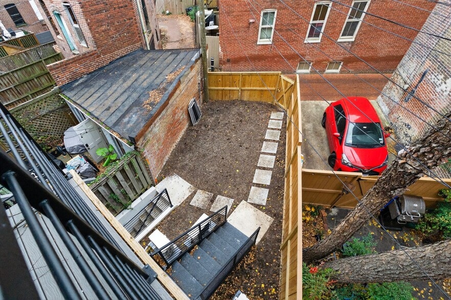 709 Massachusetts Ave NE, Washington, DC for lease - Building Photo - Image 3 of 30