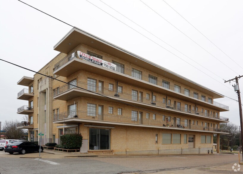 800 E Broadway Ave, Gladewater, TX for sale - Primary Photo - Image 1 of 1